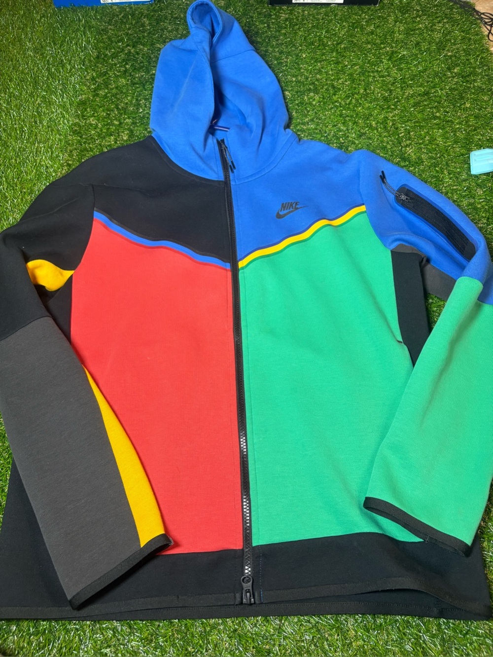 Nike TECH Colorful Full-Zip Hoodie Jacket Medium- Blue/Red/Green